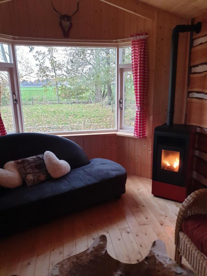 Апартаменты Tiny House Het Reebokje Vriescheloo Экстерьер фото